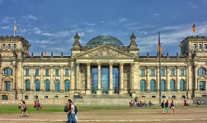Best of Berlin with a licensed Guide