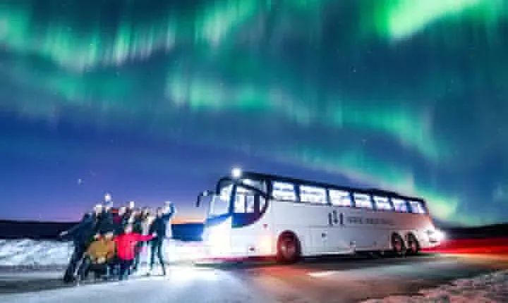 Bus Tour with Hunting Northern Lights