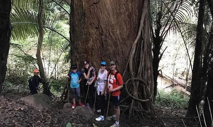 Private hiking 3 hours at Non-tourist area