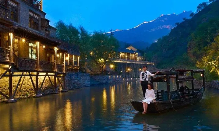 Gubei Water Town And Simatai Great Wall Entrance Options