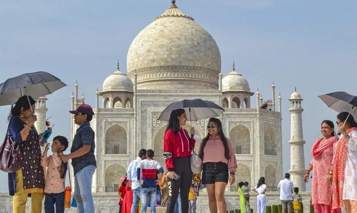 Same Day Taj Mahal Tour from Delhi by Car