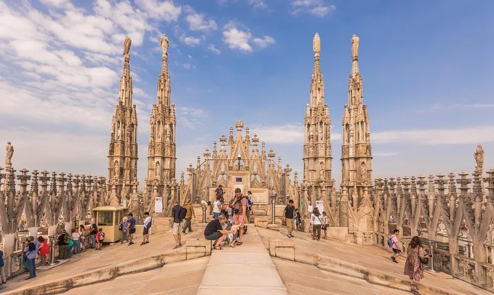 Milan Duomo Rooftop Tour