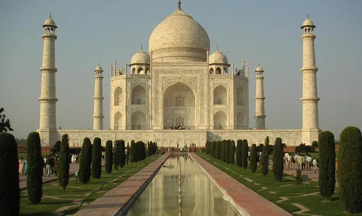 Taj mahal same day agra tour by luxury car