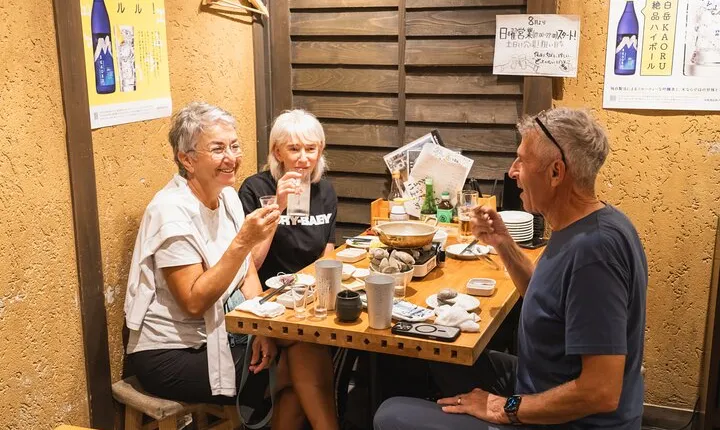 Tokyo Ginza Authentic Food Tour (Izakaya Hopping by local guide)