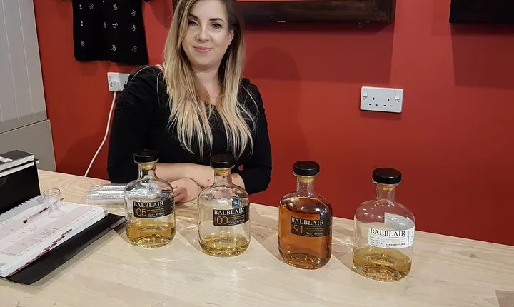 North Highland Deluxe Whisky Tour with Castle Admission