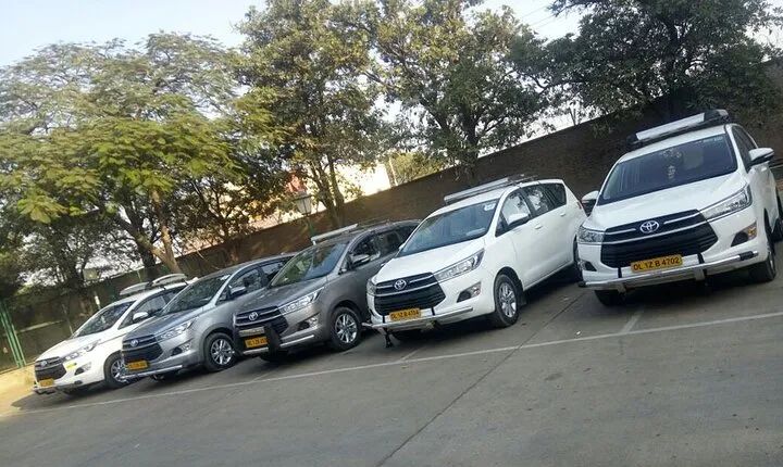 Private Transfer from Agra railway station to Hotel In Agra