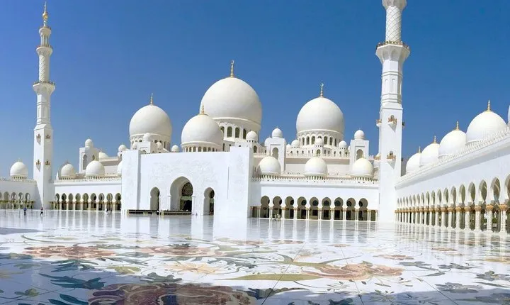 4 Hour Cultural Tour of Abu Dhabi - Private Tour