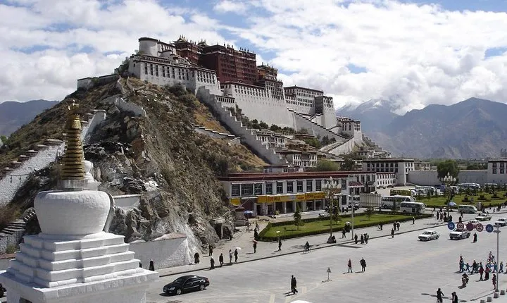 Private 4-Day Lhasa Tour Combo Package