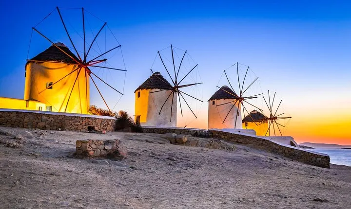 From Athens: Day Tour to Mykonos