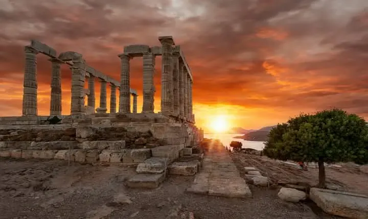 Sunset at Cape Sounio & Temple of Poseidon Private Tour