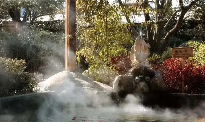 Half Day Xian Luxury Tour: Hot Spring & Local Banquet Themed with Qin Culture