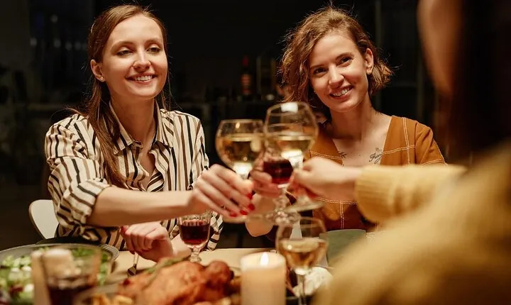Alicante Wine Tasting and Tapas for Foodies