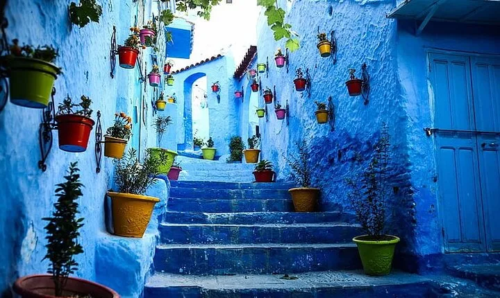 Private 6-Days Tour from Casablanca to Chefchaouen -Fes-Merzouga and Marrakech