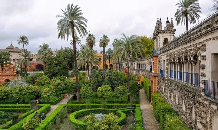 Alcázar of Seville. Skip the line! Includes access ticket