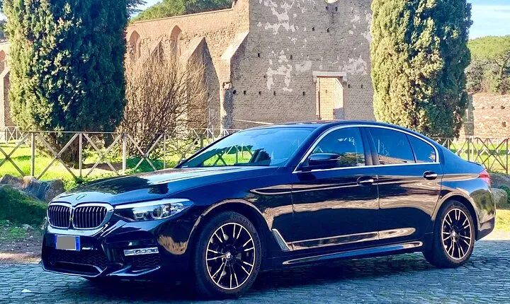 Malpensa Airport (MXP) to St Moritz - Round-Trip Private Transfer