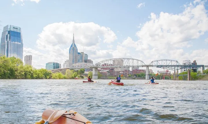 Skyline Kayak Rental in Downtown Nashville with Shuttle