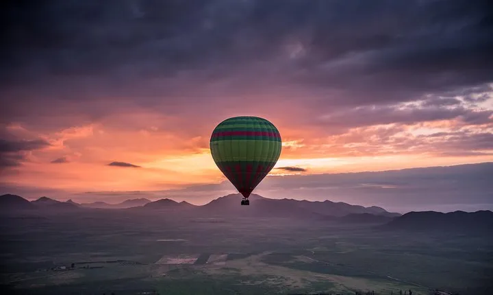 1-Hour VIP Morning Hot Air Balloon Flight from Marrakech with Breakfast