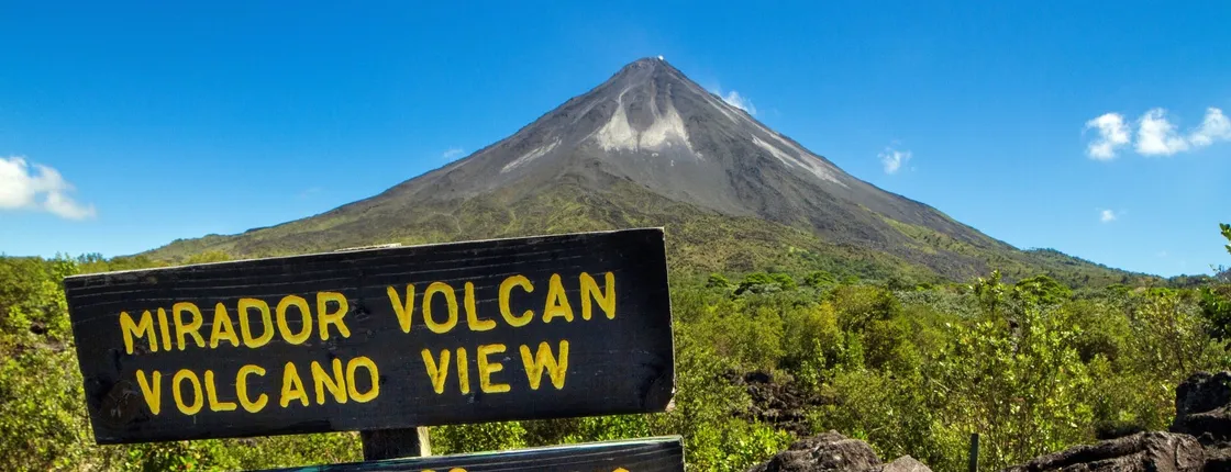Arenal Volcano National Park Hike with Boat Ride