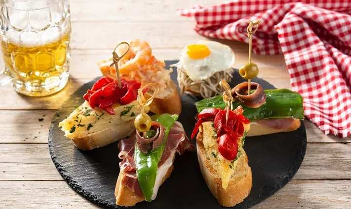 Bilbao Pintxos Private Walking Tour from Hotel/Center of Bilbao