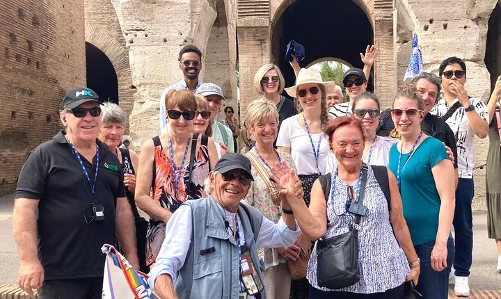 Into the Colosseum Guided Tour with Palatine Hill, Roman Forum