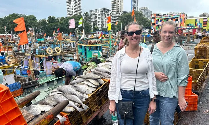 Cruise to Mumbai Historical Tour