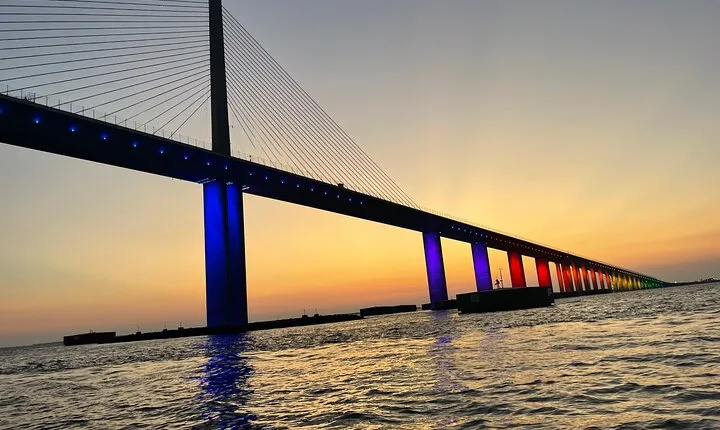 Aqua Sol Adventures -Signature Sunset Cruise and Bridge tour