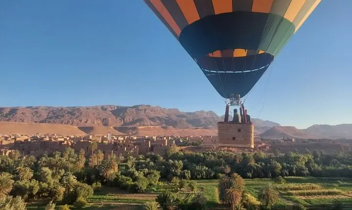 Balloon Ride over the Oasis, Desert, Kasbahs, Valleys & Breakfast
