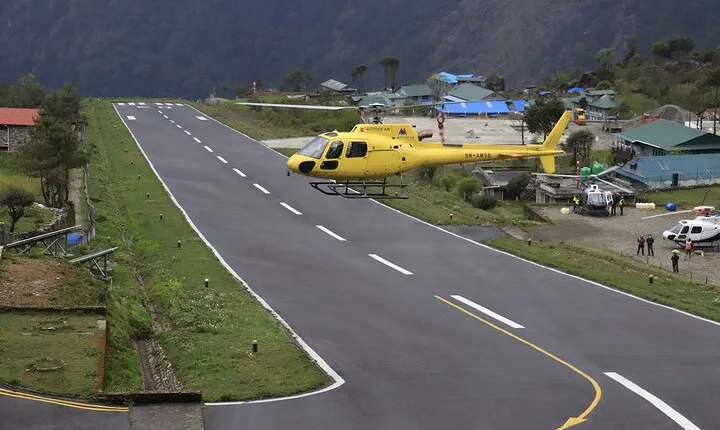 Helicopter Ride to Lukla