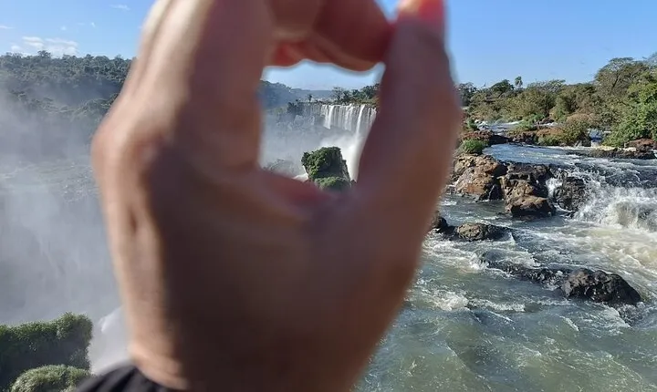 Beyond Iguassu Falls, visit Iguassu Falls with the best company