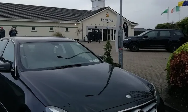 Galway To Killarney Castle Private Car Transfer