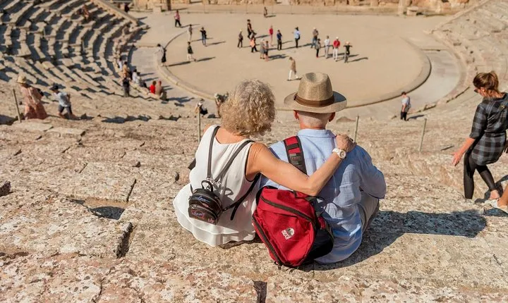 BEST 3-Day CLASSICAL GREECE: Corinth Epidaurus Olympia Delphi