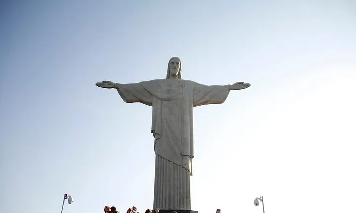 Rio Essentials: Selaron Steps, Sugar Loaf and Christ Redeemer