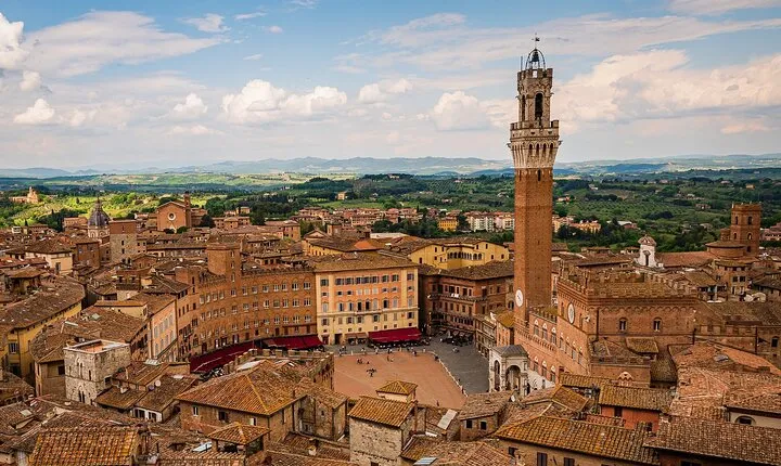 Siena & San Gimignano Private Day Trip from Florence