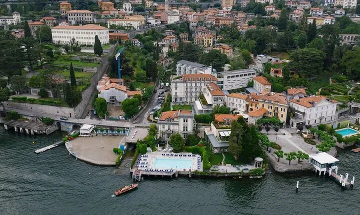 Private vehicle with driver: Como Bellagio and Varenna from Milan