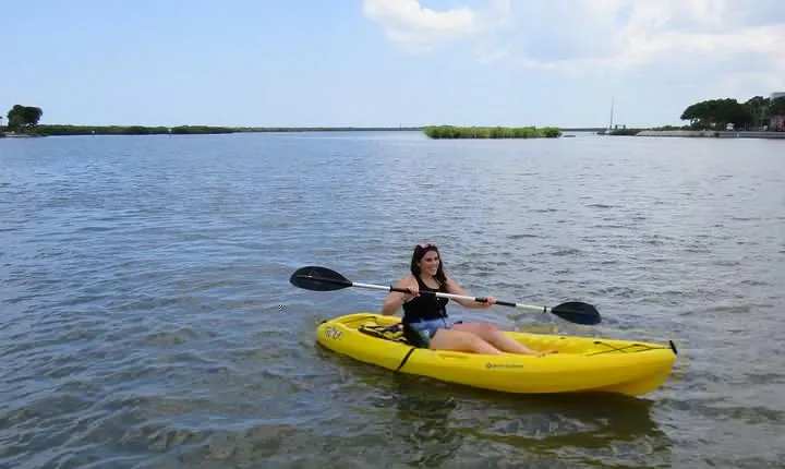 Single Kayak Rental to Explore the backwaters of Rose Bay