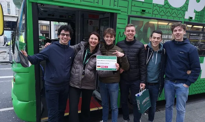 Dublin Hop-on Hop-off Bus Tour - Live Tour auf Deutsch