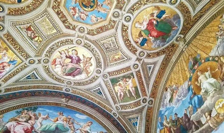 Skip-the-line Night Tour Vatican Museums with Sistine Chapel