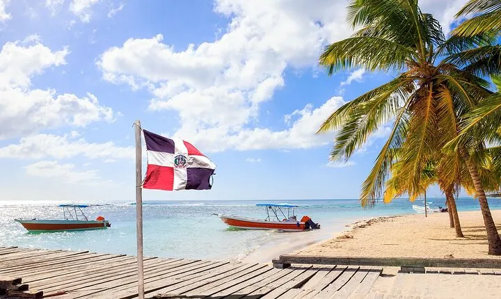 Saona Island Day Trip From Punta Cana + Lunch & Open Bar Included