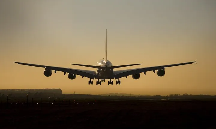 Private Departure Transfer: La Paz Hotels to El Alto International Airport