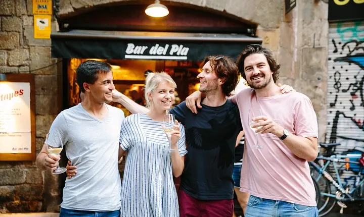 Private Barcelona Night Tapas Tour with Flamenco Show