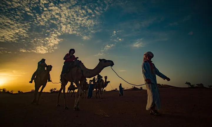 2-Day Zagora Tour from Marrakech Including the Atlas Mountains, Camel Trek and Desert Camp