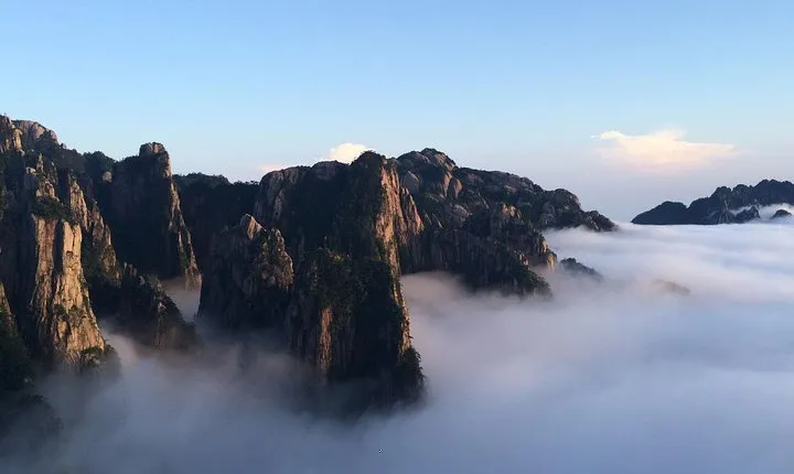 Huangshan Mountain Private Day Tour with Cable Car