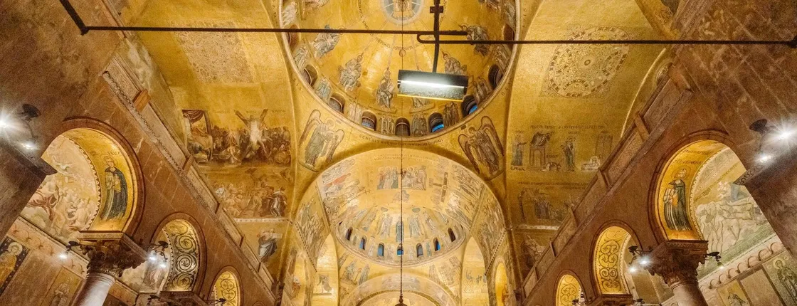 Exclusive Saint Mark's Basilica After Dark and Doge's Palace Tour