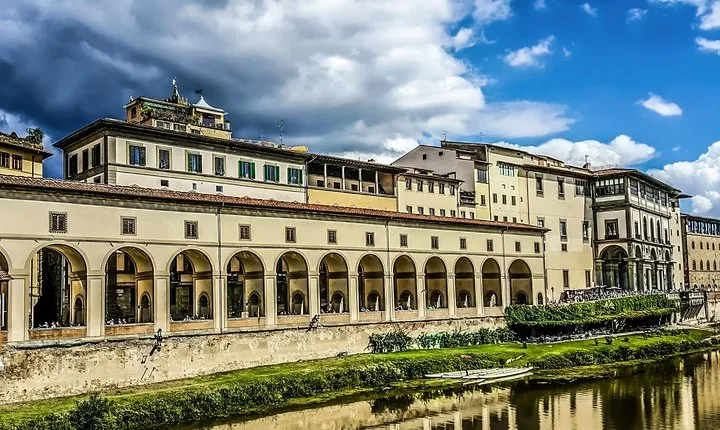 Uffizi Gallery Private Tour with 5-star Guide