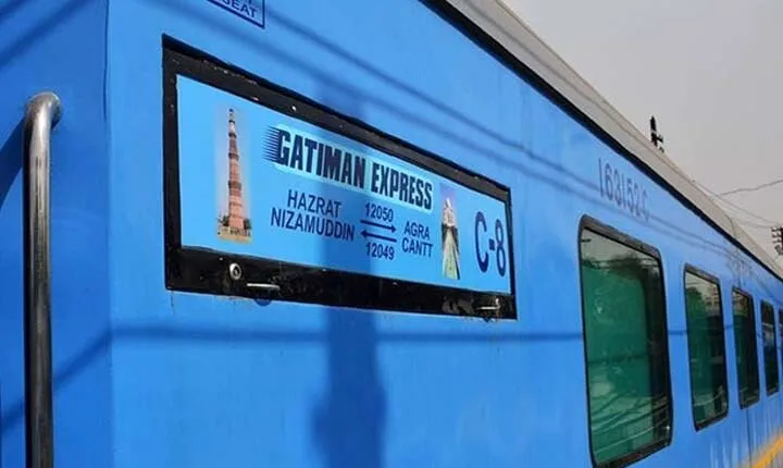  Taj Mahal & Agra Fort Tour from Delhi by Express Train - All Inclusive
