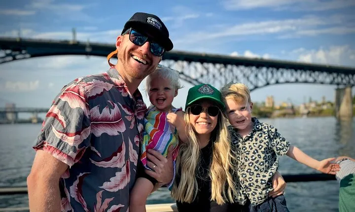 Portland River Boat Family Fun Cruise, Island Style