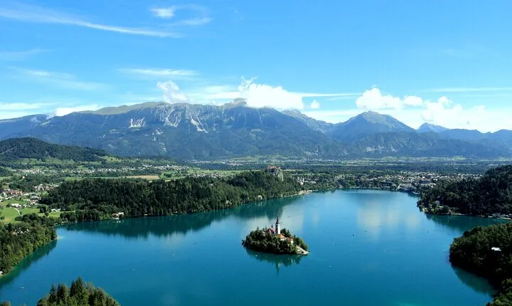 8-Hour Lake Bled, Lake Bohinj and Waterfall Savica Tour