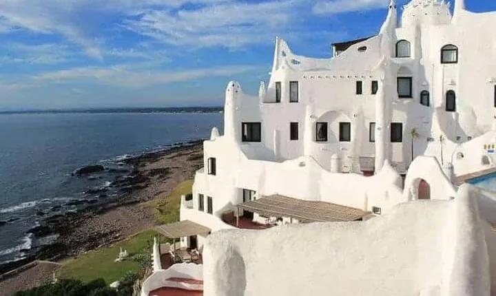 Private tour Punta del Este with TANGO TOUR super exclusive