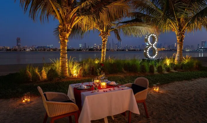Private Beach Dinner in Palm Jumeirah with Skyline View
