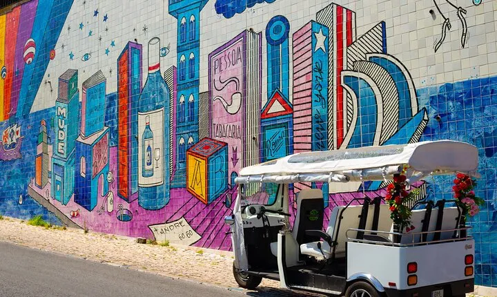 Lisbon Old Town Tuk Tuk Experience